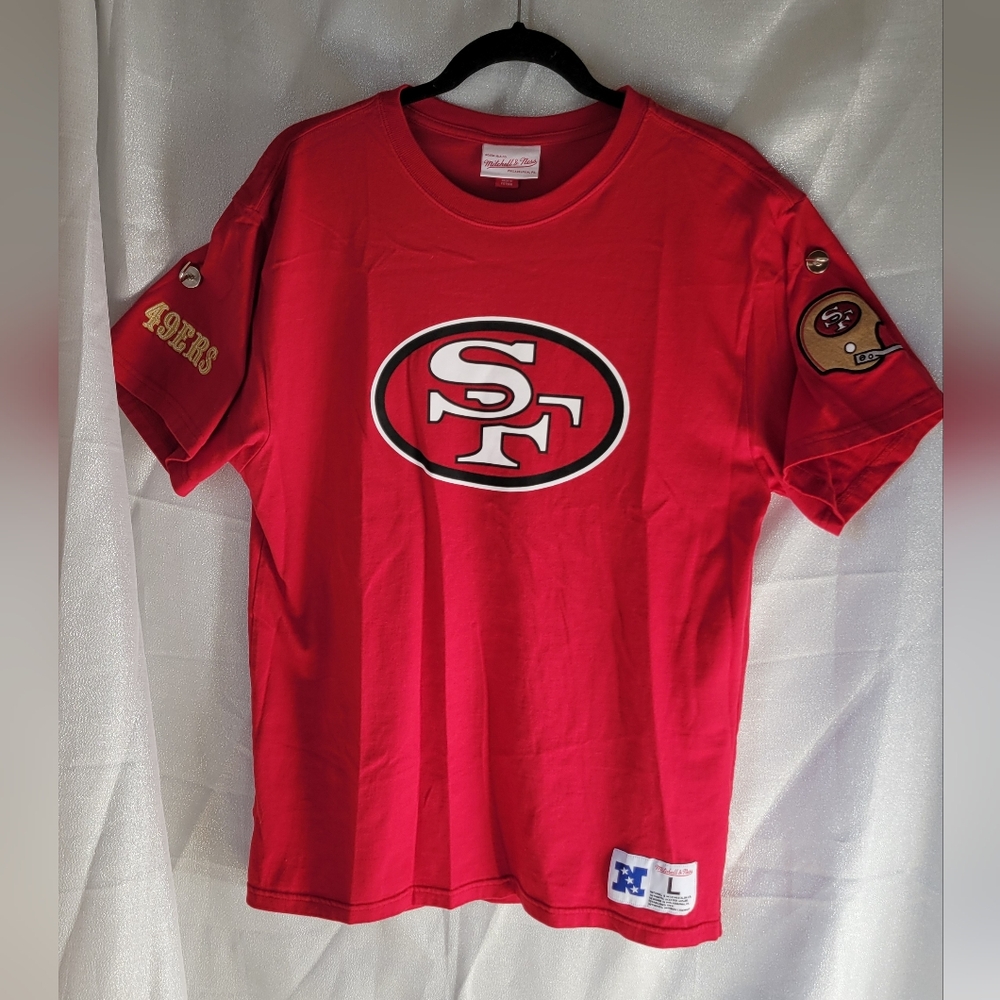 San Francisco 49ers Men's Large Mitchell & Ness T-Shirt